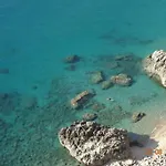 Trilocale Imminens Mari كوبانيلو